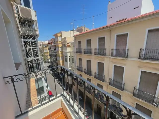 Piso de 1 habitación en Mercado, Alicante / Alacant ciudad en venta - 395.000 € (Ref: 9893297)