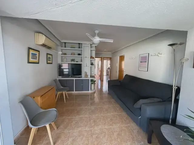 2 camera da letto Appartamento da affittare in Alicante citta con piscina garage - 900 € (Rif: 9895654)