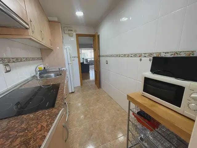 2 camera da letto Appartamento da affittare in Alicante citta con piscina garage - 900 € (Rif: 9895654)