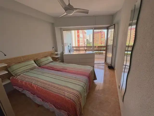 2 camera da letto Appartamento da affittare in Alicante citta con piscina garage - 900 € (Rif: 9895654)