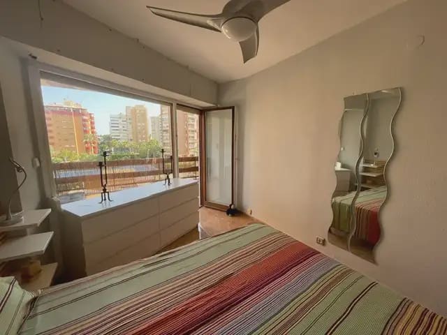 2 camera da letto Appartamento da affittare in Alicante citta con piscina garage - 900 € (Rif: 9895654)