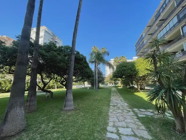 2 camera da letto Appartamento da affittare in Alicante citta con piscina garage - 900 € (Rif: 9895654)