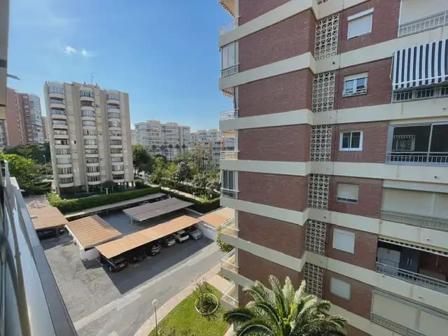 2 camera da letto Appartamento da affittare in Alicante citta con piscina garage - 900 € (Rif: 9895654)