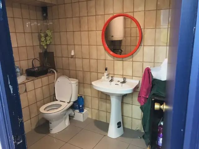 Komercyjne do wynajęcia w Miasto Alicante / Alacant - 2 800 € (Ref: 9902581)