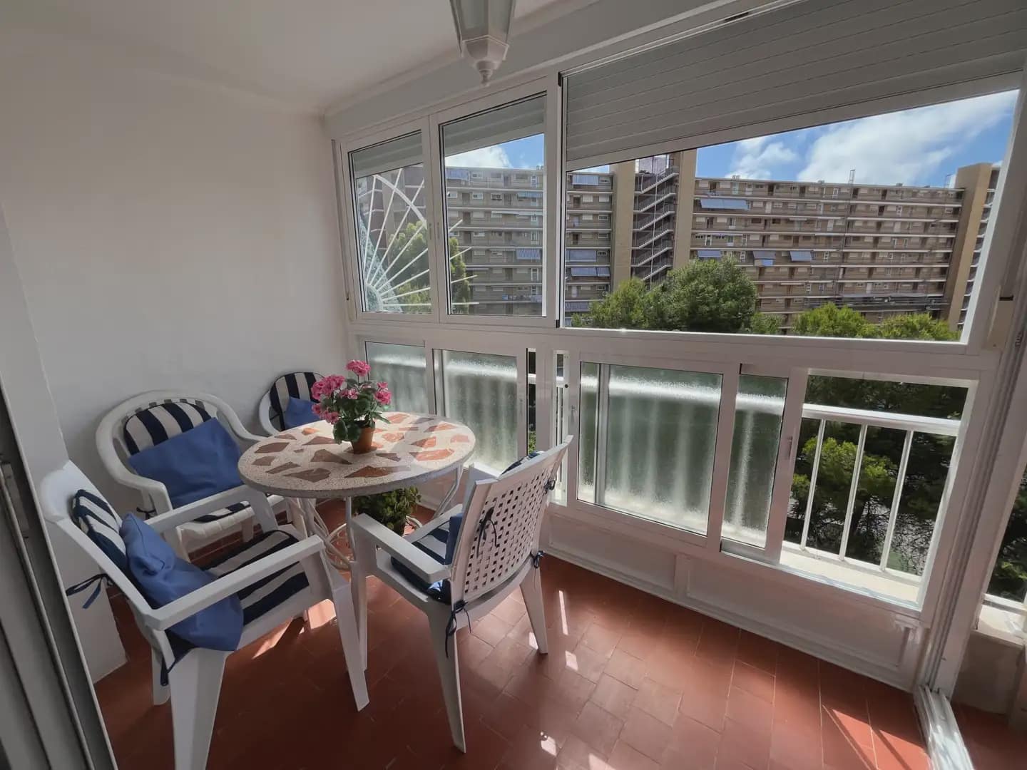 3 bedroom Flat for sale in Alicante / Alacant city with pool garage - € 370,000 (Ref: 9912273)