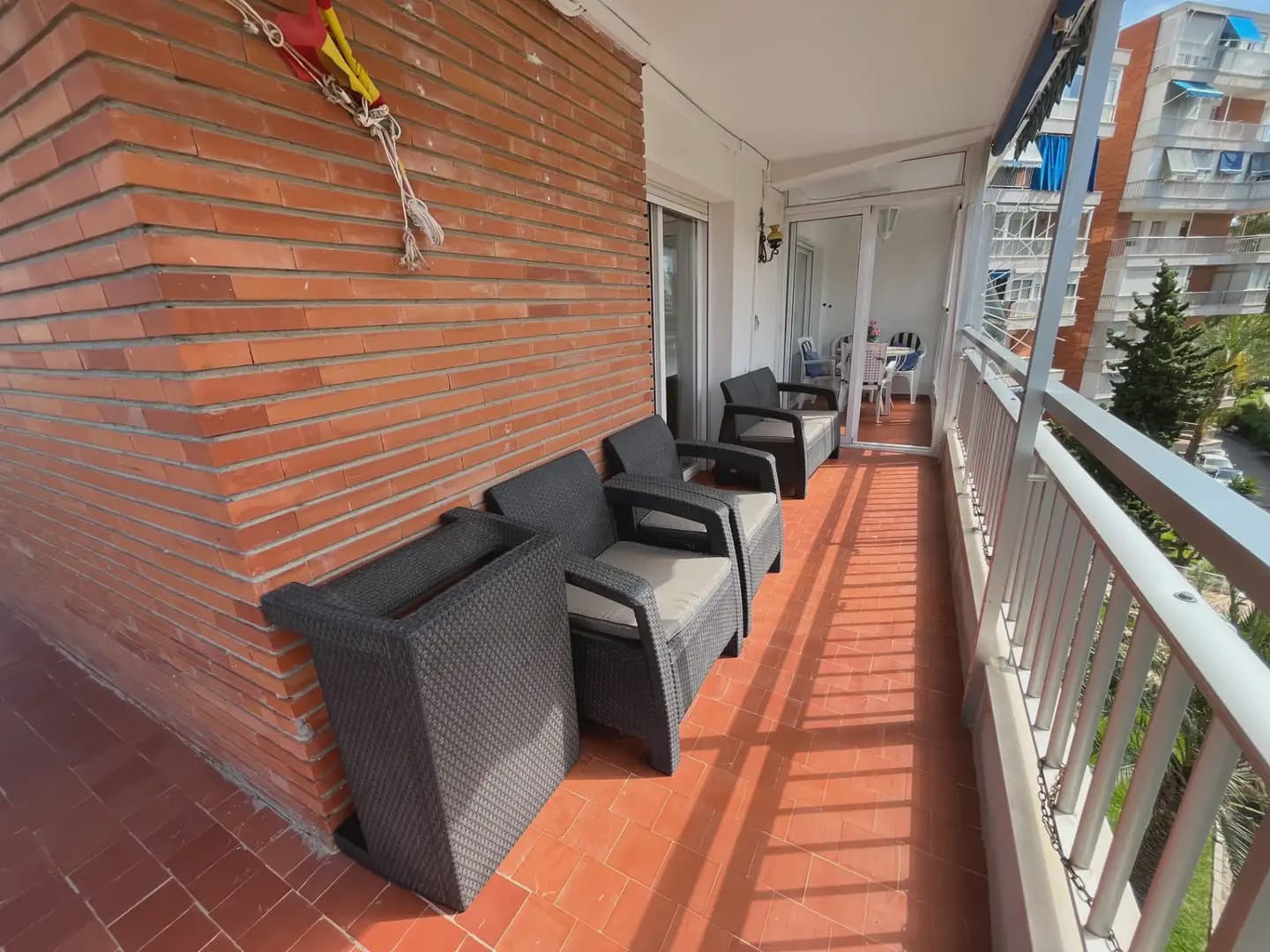 3 bedroom Flat for sale in Alicante / Alacant city with pool garage - € 370,000 (Ref: 9912273)