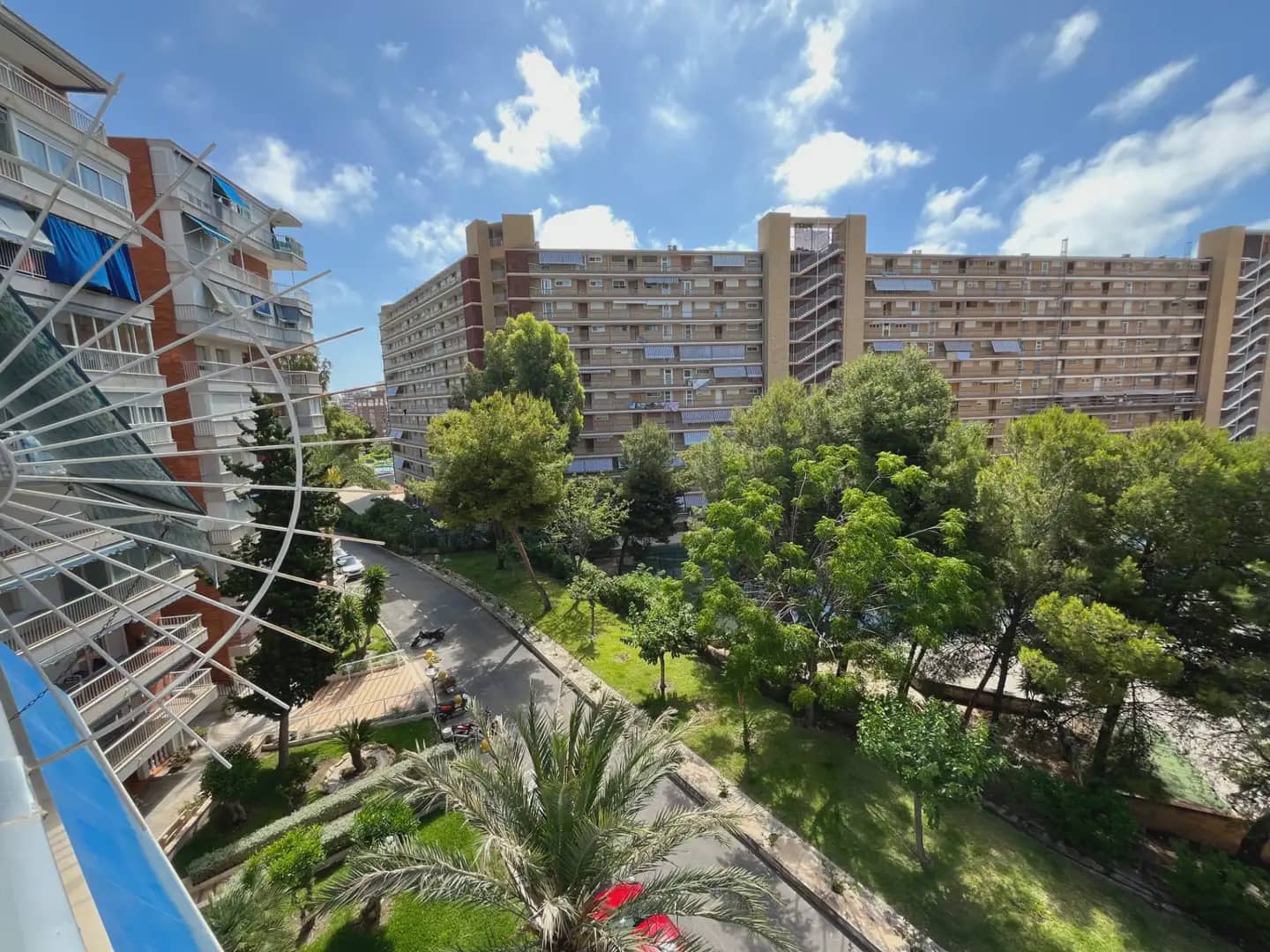 3 bedroom Flat for sale in Alicante / Alacant city with pool garage - € 370,000 (Ref: 9912273)