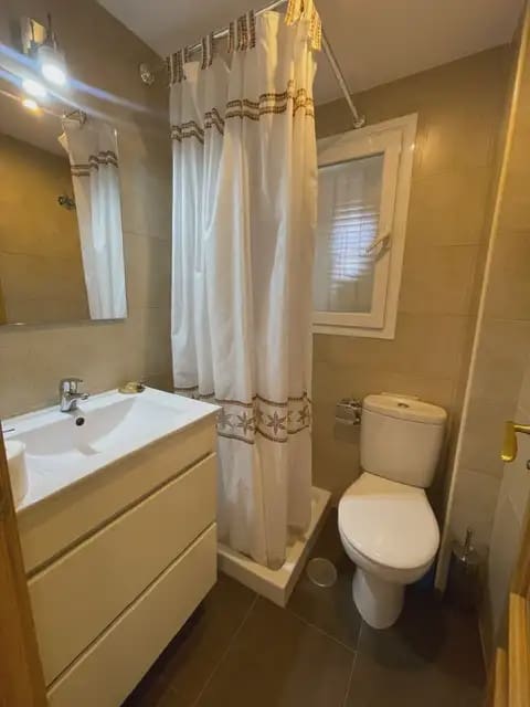 3 bedroom Flat for sale in Alicante / Alacant city with pool garage - € 370,000 (Ref: 9912273)