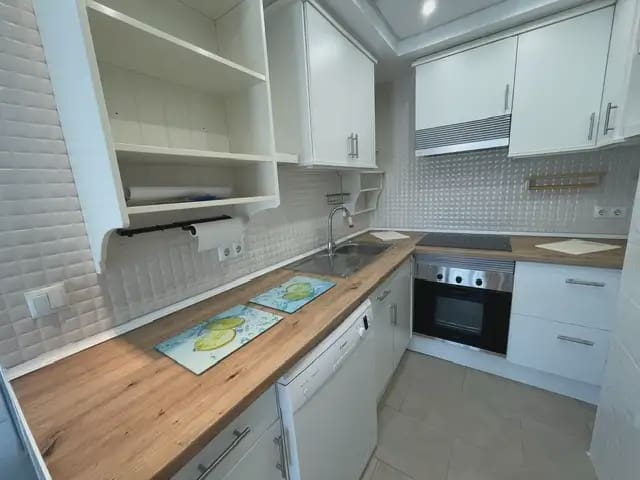 1 camera da letto Appartamento da affittare in Alicante citta con piscina garage - 1.100 € (Rif: 9912274)