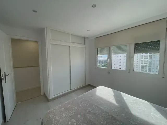 1 camera da letto Appartamento da affittare in Alicante citta con piscina garage - 1.100 € (Rif: 9912274)