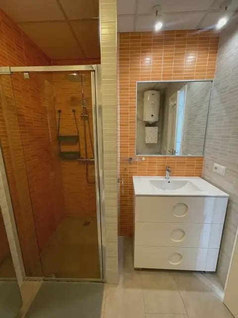 1 camera da letto Appartamento da affittare in Alicante citta con piscina garage - 1.100 € (Rif: 9912274)