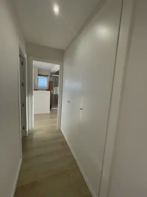 2 slaapkamer Flat te huur in Alicante stad met garage - € 1.500 (Ref: 9915058)