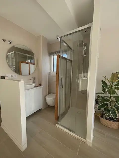 2 slaapkamer Flat te huur in Alicante stad met garage - € 1.500 (Ref: 9915058)