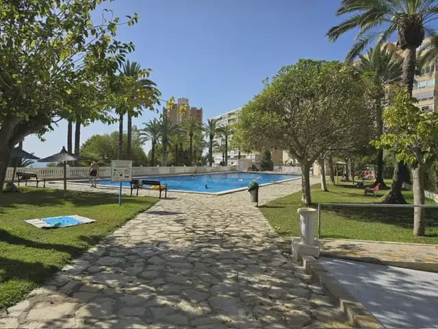 3 bedroom Flat for sale in El Campello with pool garage - € 450,000 (Ref: 9919188)