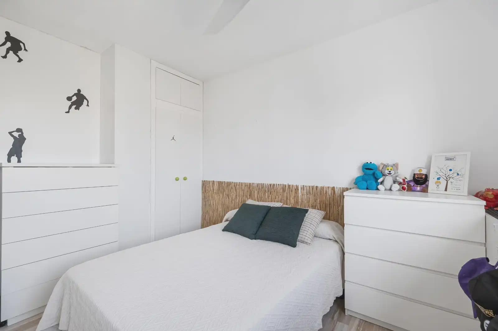3 bedroom Flat for sale in El Campello with pool garage - € 450,000 (Ref: 9919188)