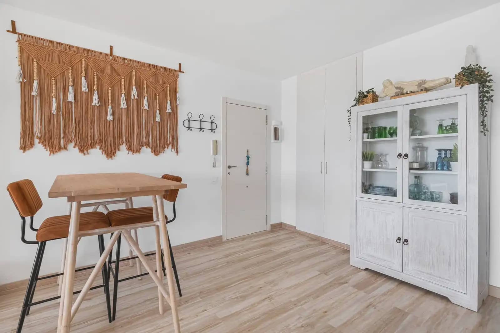 3 bedroom Flat for sale in El Campello with pool garage - € 450,000 (Ref: 9919188)