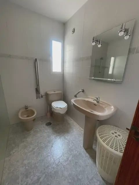 3 bedroom Flat for sale in Muchamiel / Mutxamel - € 199,900 (Ref: 9919189)