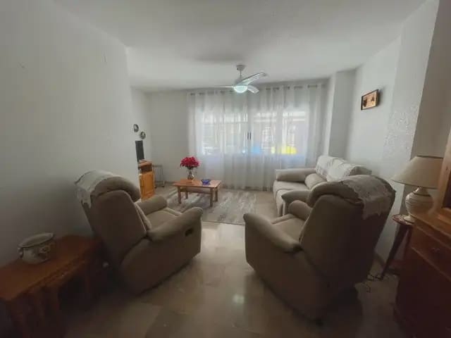 3 slaapkamer Flat te koop in Muchamiel / Mutxamel - € 199.900 (Ref: 9919189)