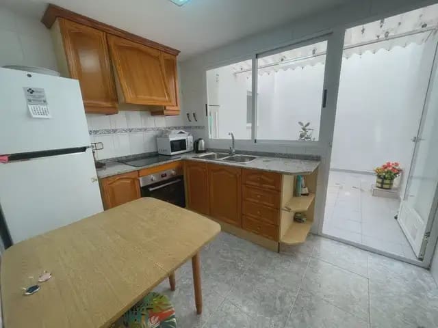 3 slaapkamer Flat te koop in Muchamiel / Mutxamel - € 199.900 (Ref: 9919189)