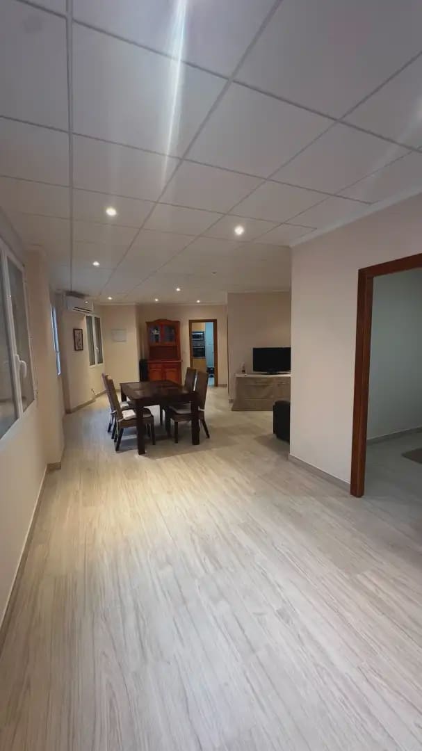 2 Zimmer Wohnung zu vermieten in Alicante / Alacant Stadt mit Pool Garage - 1.150 € (Ref: 9919190)