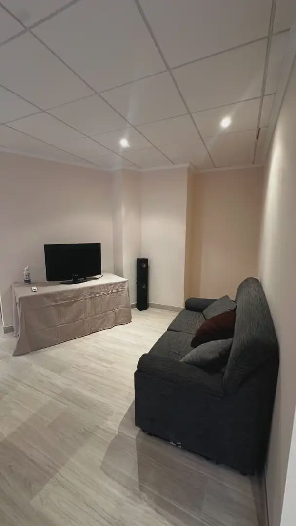 2 Zimmer Wohnung zu vermieten in Alicante / Alacant Stadt mit Pool Garage - 1.150 € (Ref: 9919190)