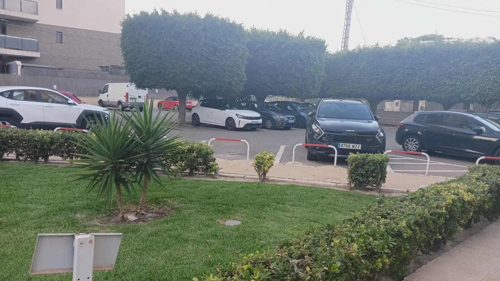 2 Zimmer Wohnung zu vermieten in Alicante / Alacant Stadt mit Pool Garage - 1.150 € (Ref: 9919190)