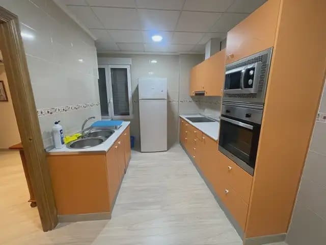 2 slaapkamer Flat te huur in PAU, Alicante stad met zwembad garage - € 1.150 (Ref: 9919190)