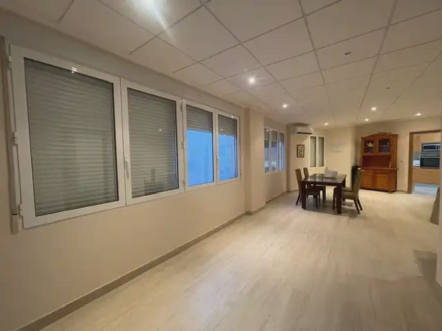 2 slaapkamer Flat te huur in PAU, Alicante stad met zwembad garage - € 1.150 (Ref: 9919190)