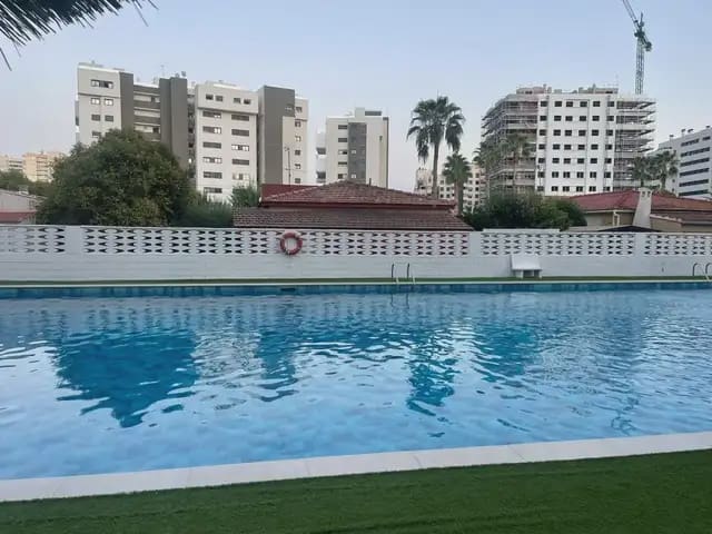 2 slaapkamer Flat te huur in PAU, Alicante stad met zwembad garage - € 1.150 (Ref: 9919190)