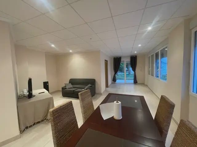 2 slaapkamer Flat te huur in PAU, Alicante stad met zwembad garage - € 1.150 (Ref: 9919190)
