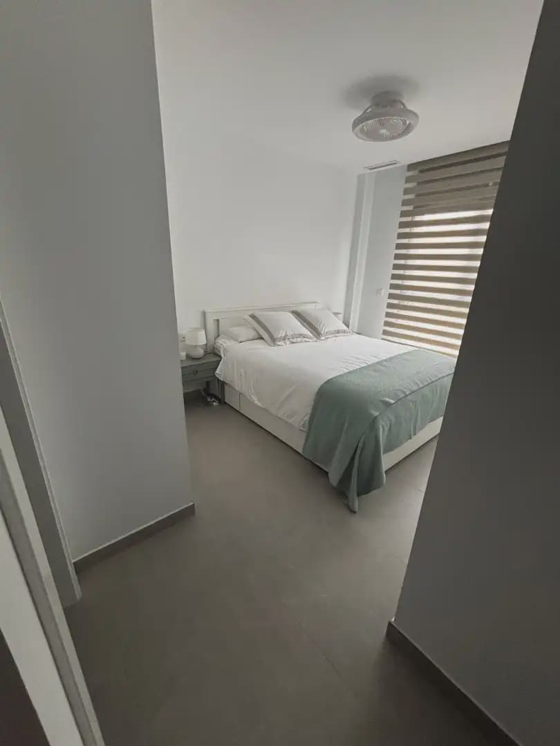 3 sovrum Lägenhet att hyra i El Campello med pool garage - 1 250 € (Ref: 9926588)