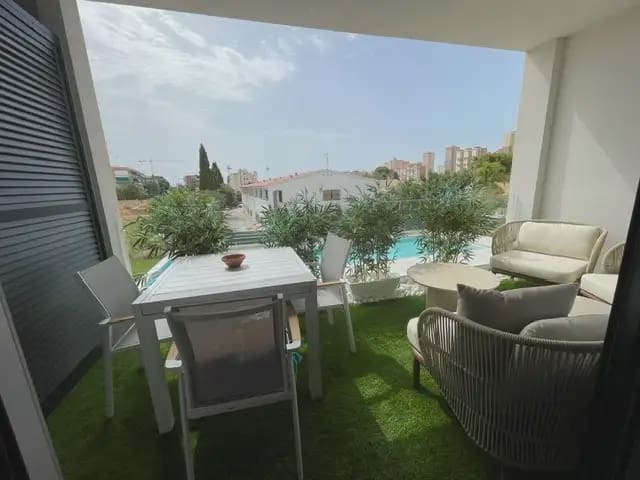 3 sypialnia Mieszkanie do wynajęcia w Playa de Muchavista, El Campello z basenem garażem - 1 250 € (Ref: 9926588)