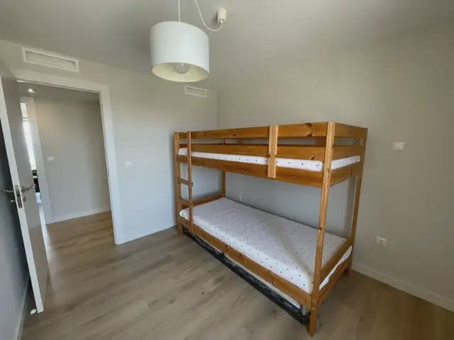 3 bedroom Flat for rent in Alicante / Alacant city with pool garage - € 2,000 (Ref: 9926589)