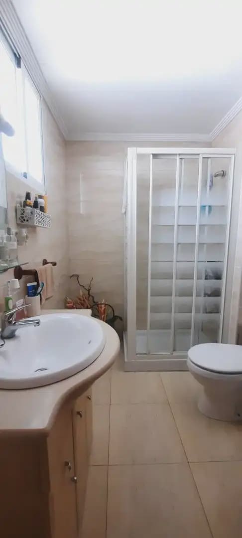 1 bedroom Flat for rent in Alicante / Alacant city with pool garage - € 1,300 (Ref: 9932536)