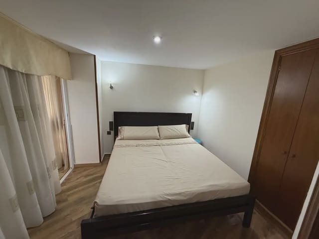 2 Zimmer Wohnung zu verkaufen in Playa de San Juan, Alicante / Alacant Stadt mit Pool - 365.000 € (Ref: 9935316)