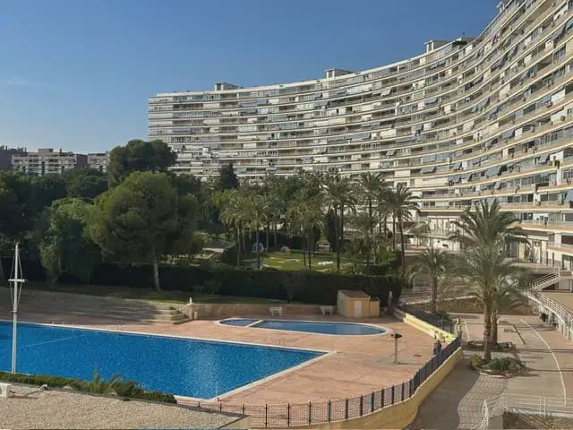 3 chambre Appartement à vendre à Alicante ville avec piscine garage - 368 000 € (Ref: 9935317)