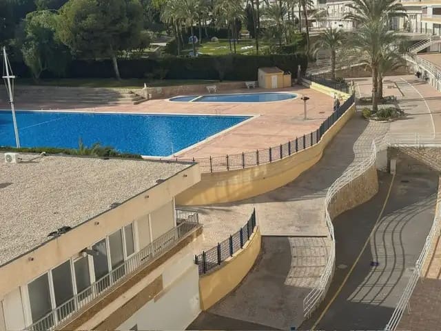 3 chambre Appartement à vendre à Alicante ville avec piscine garage - 368 000 € (Ref: 9935317)