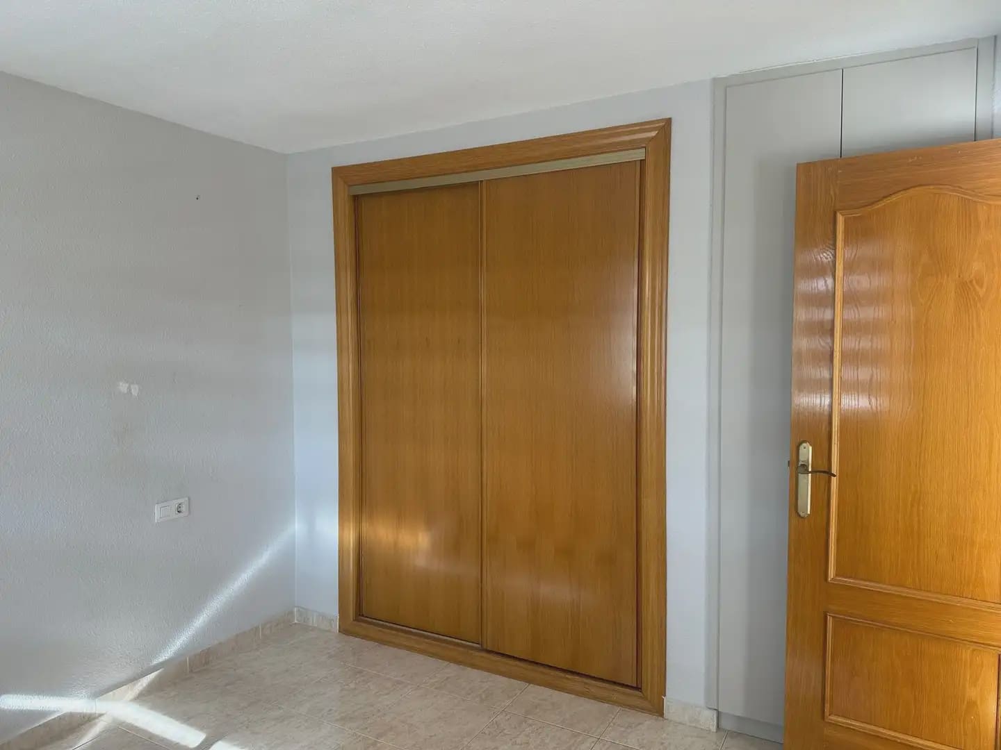 3 chambre Appartement à vendre à Alicante ville avec piscine garage - 368 000 € (Ref: 9935317)
