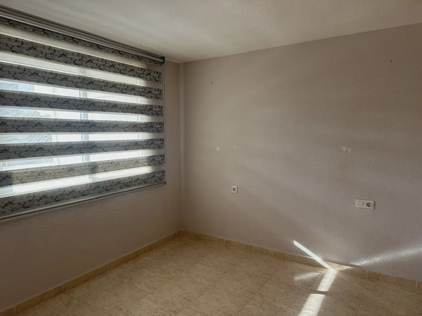 3 chambre Appartement à vendre à Alicante ville avec piscine garage - 368 000 € (Ref: 9935317)