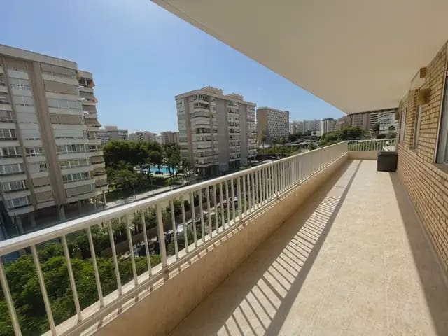 3 slaapkamer Flat te koop in Playa de San Juan, Alicante stad met zwembad garage - € 368.000 (Ref: 9935317)