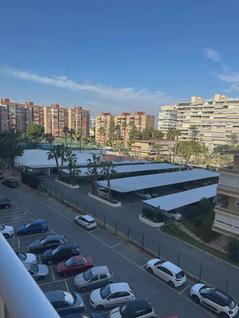 3 quarto Apartamento para venda em Alicante cidade com piscina garagem - 368 000 € (Ref: 9935317)