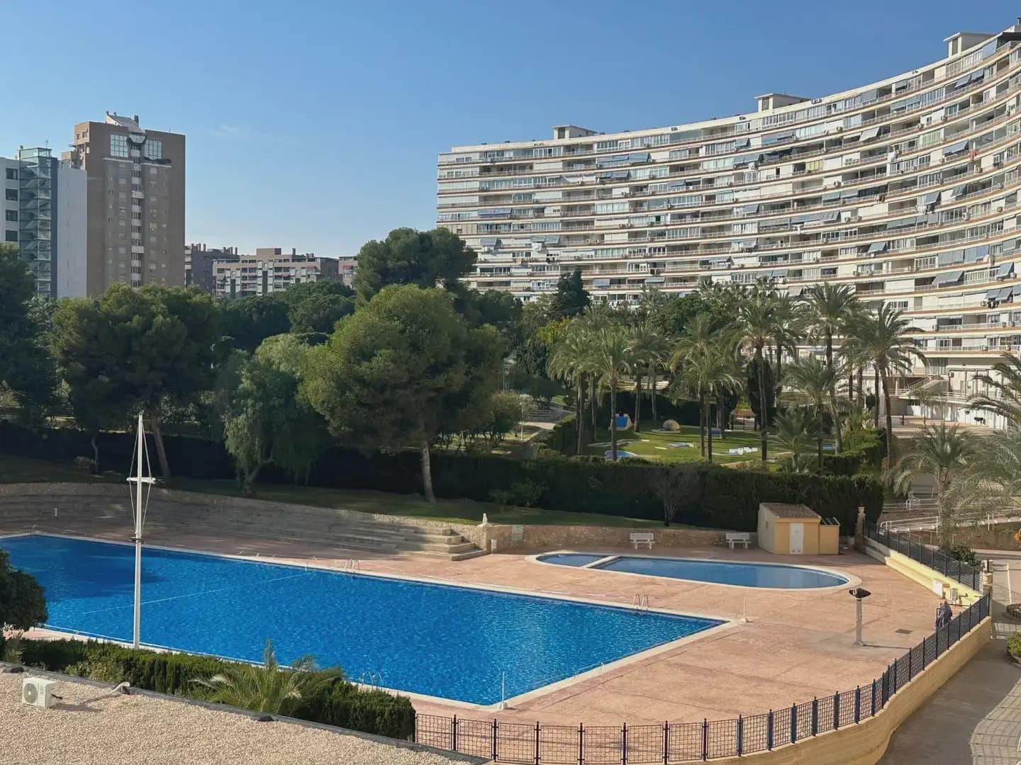 3 quarto Apartamento para venda em Alicante cidade com piscina garagem - 368 000 € (Ref: 9935317)