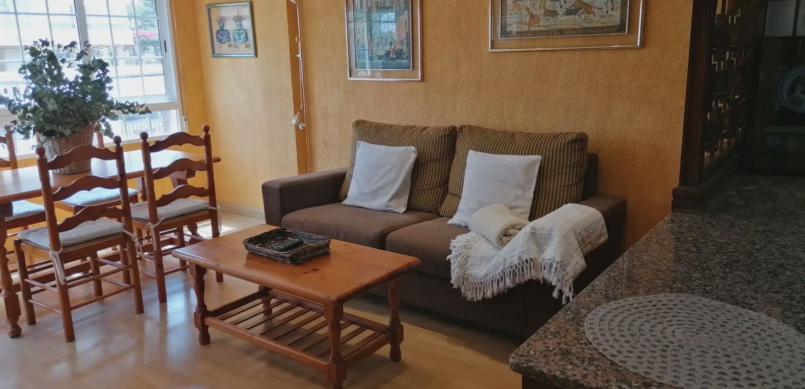 1 bedroom Flat for rent in Alicante / Alacant city with garage - € 1,550 (Ref: 9941572)