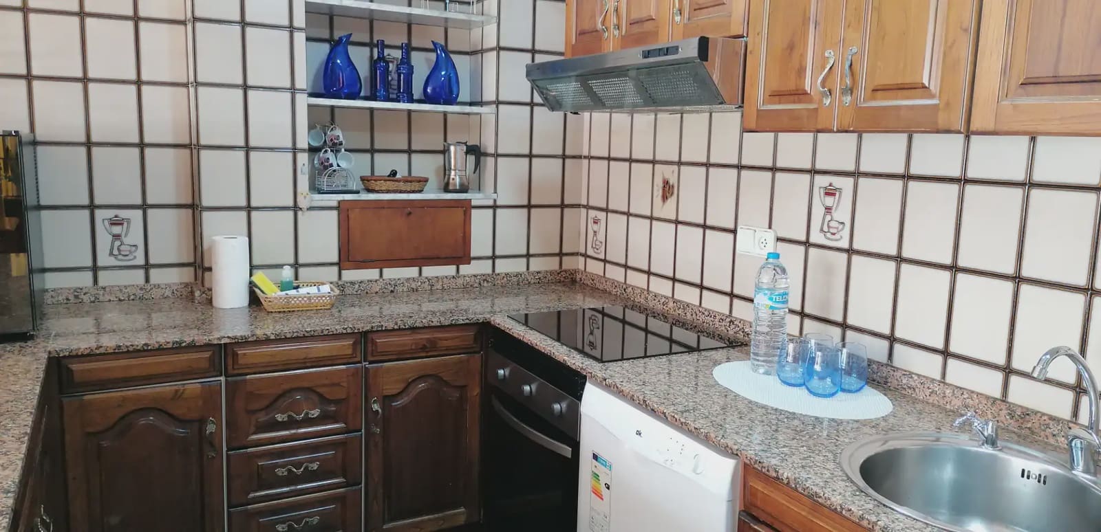 1 bedroom Flat for rent in Alicante / Alacant city with garage - € 1,550 (Ref: 9941572)