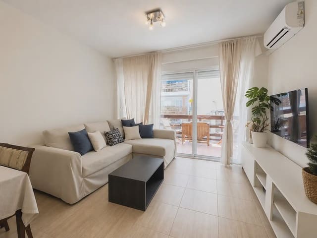 2 quarto Apartamento para arrendar em Playa de Muchavista, El Campello com piscina garagem - 1 200 € (Ref: 9941573)