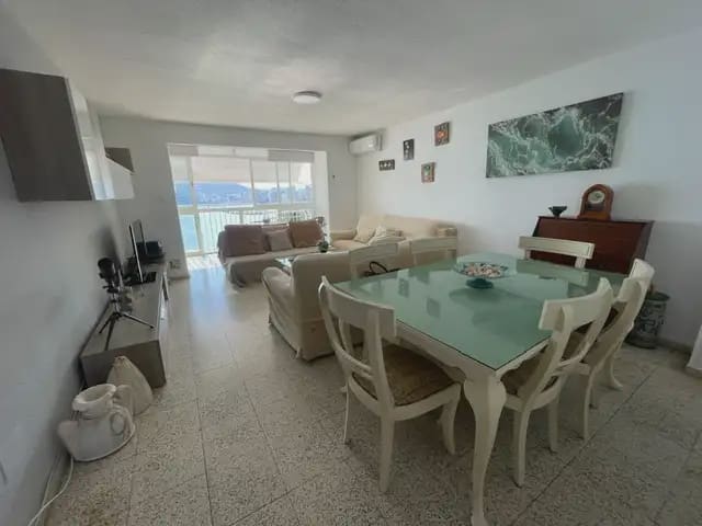 3 soveværelse Lejlighed til leje i Alicante by med garage - € 1.500 (Ref: 9941574)