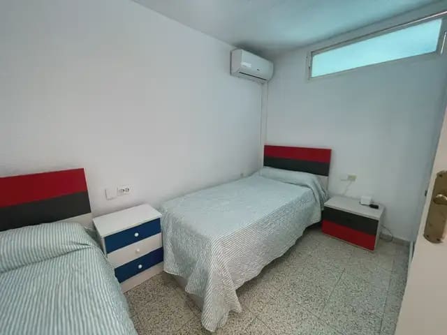 3 soveværelse Lejlighed til leje i Alicante by med garage - € 1.500 (Ref: 9941574)