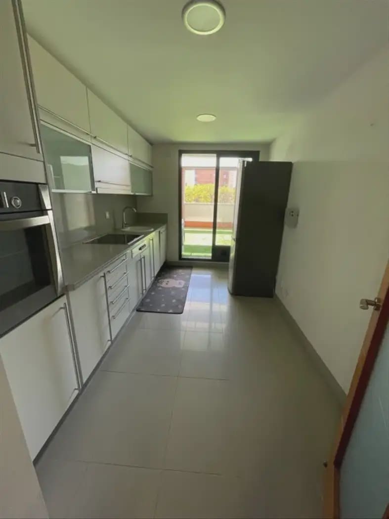 2 Zimmer Wohnung zu vermieten in Alicante / Alacant Stadt mit Pool Garage - 1.800 € (Ref: 9945002)