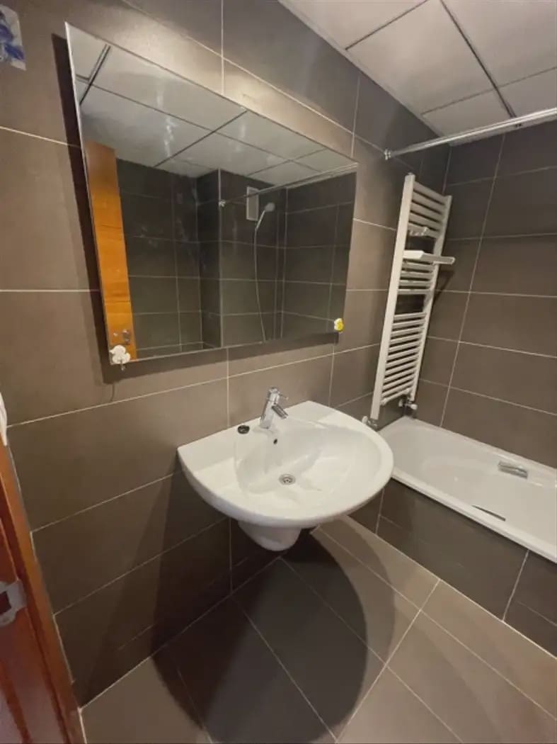 2 Zimmer Wohnung zu vermieten in Alicante / Alacant Stadt mit Pool Garage - 1.800 € (Ref: 9945002)