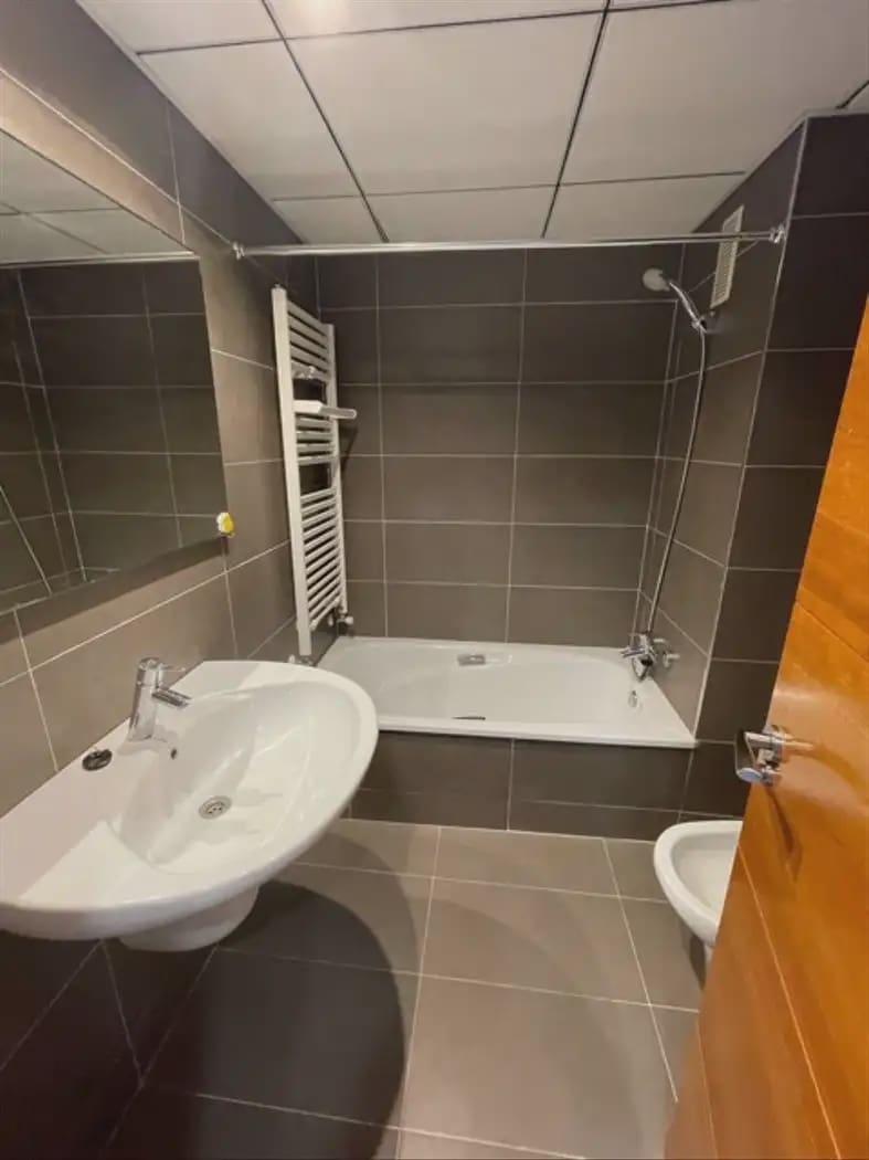 2 Zimmer Wohnung zu vermieten in Alicante / Alacant Stadt mit Pool Garage - 1.800 € (Ref: 9945002)